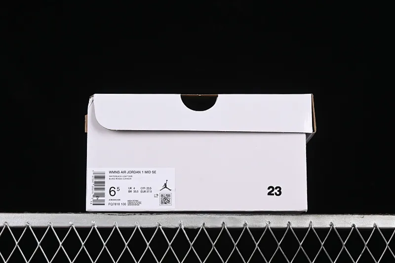 All Categories Air Jordan Jordan Series Basketball Shoes Air Jordan 1 Mid Air Jordan 1 Mid AJ1 Joe 1 Snake Print Black Green Toe Zhongbang Basketball Shoes FQ7818-100